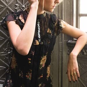 Coach Lacework Western Blouse in‎ Black Floral Women’s Size 00